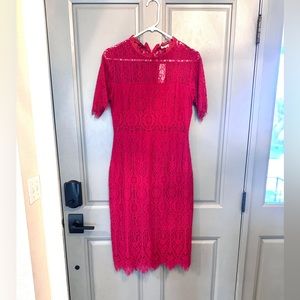 Half sleeve fuchsia lace midi dress
